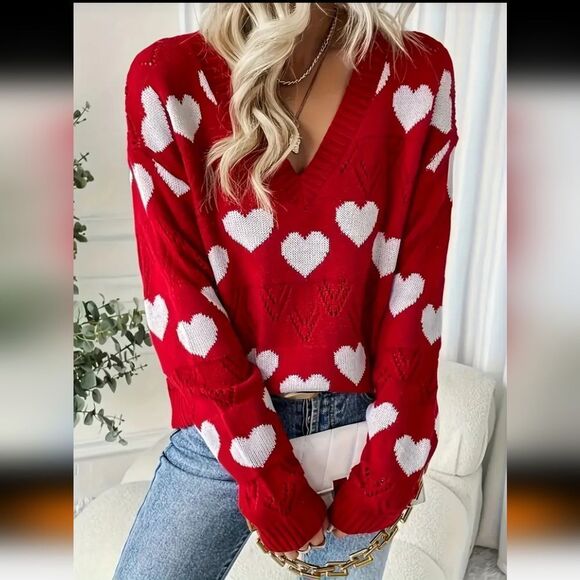 Long-Sleeved V-Neck Heart Patterned Valentines Day Sweater - Sz 20 - Picture 2 of 4
